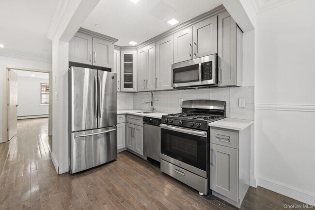 Building Photo - 4828 Barnes Ave