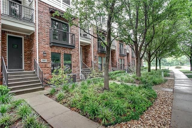 Building Photo - 3807 Westridge Ave