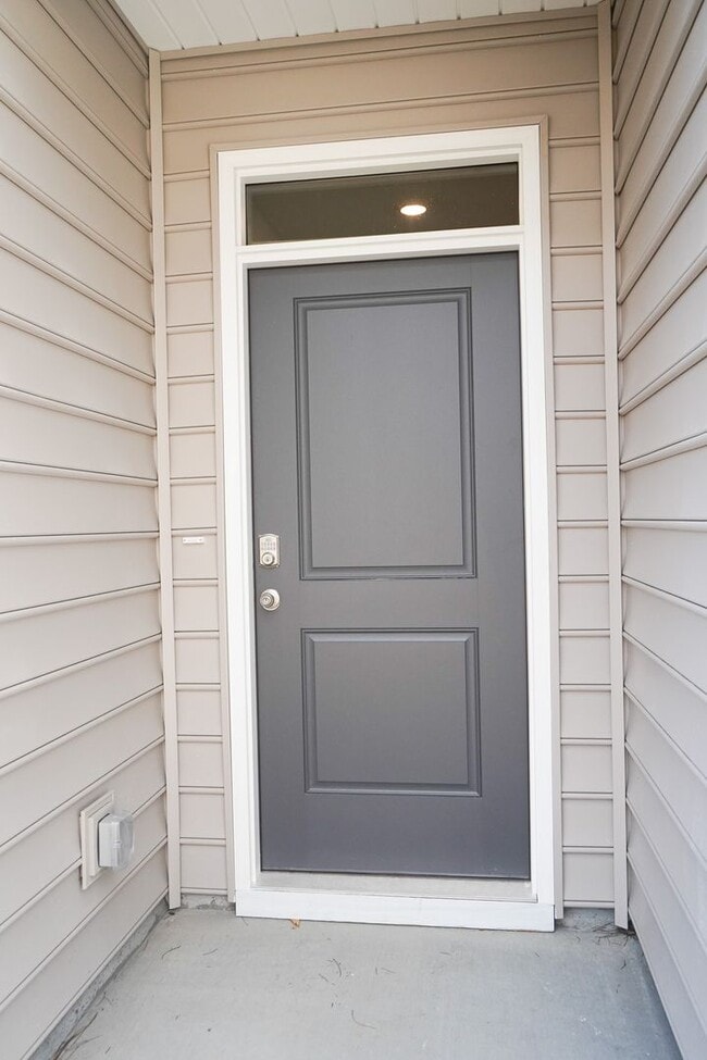 Building Photo - Available Now!