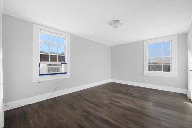 Building Photo - 3800 Memorial Blvd