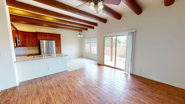 Building Photo - 4759 Solecito Way