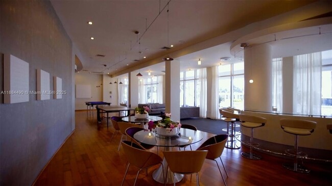 Building Photo - 10275 Collins Ave