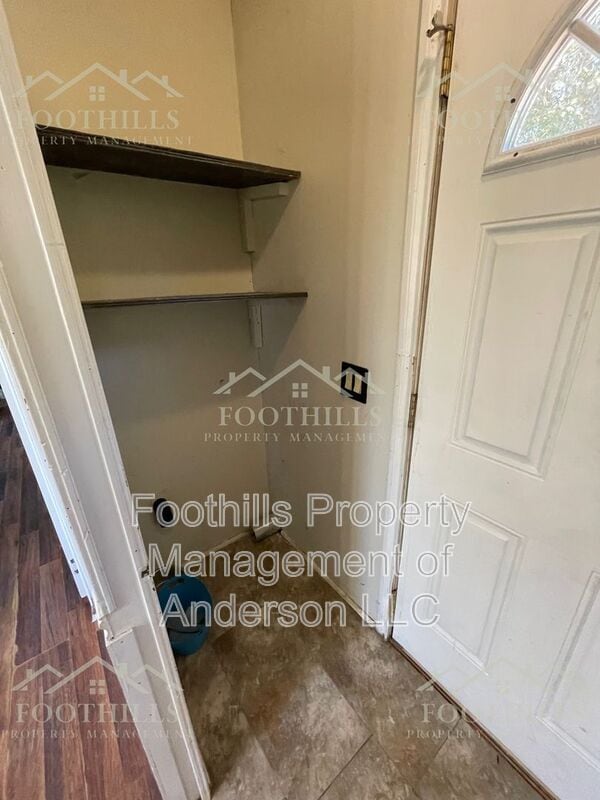 Building Photo - 224 George Merck Rd