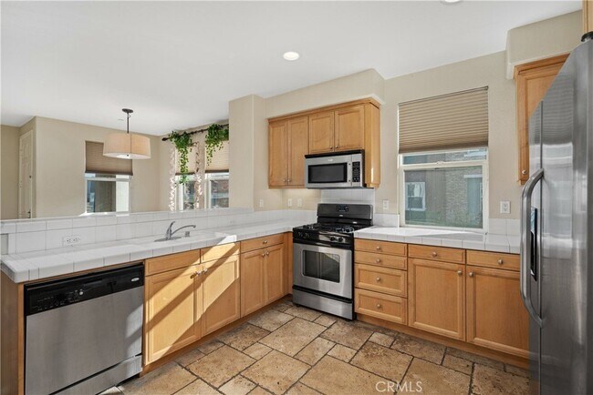 Building Photo - 534 N Cabernet Dr