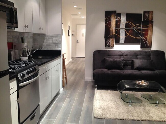 Building Photo - MULBERRY STREET