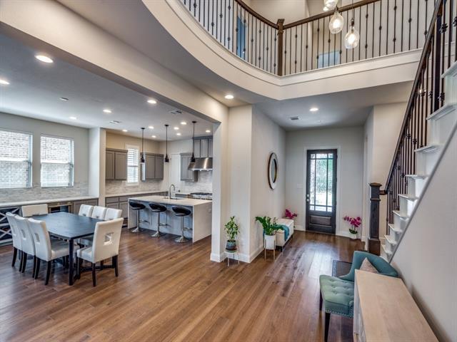 Building Photo - 905 Asbury Dr