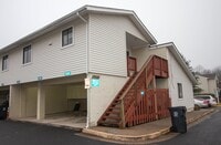 Building Photo - Upgraded & Spacious Condo in the Heart of ...