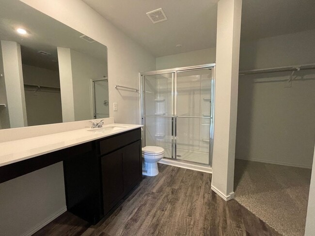 Building Photo - New Neighborhood Home - Edmond Schools