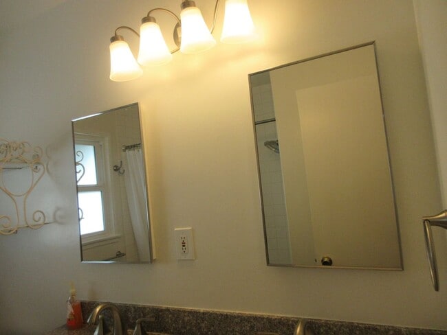 Building Photo - 17074 Horace St