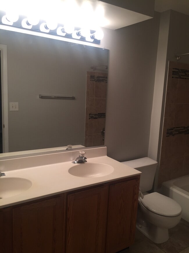 Building Photo - 4702 King John Way