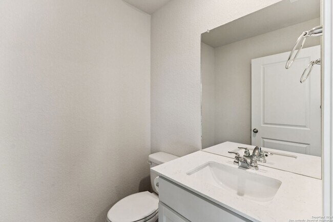 Building Photo - 22811 Tee Shot