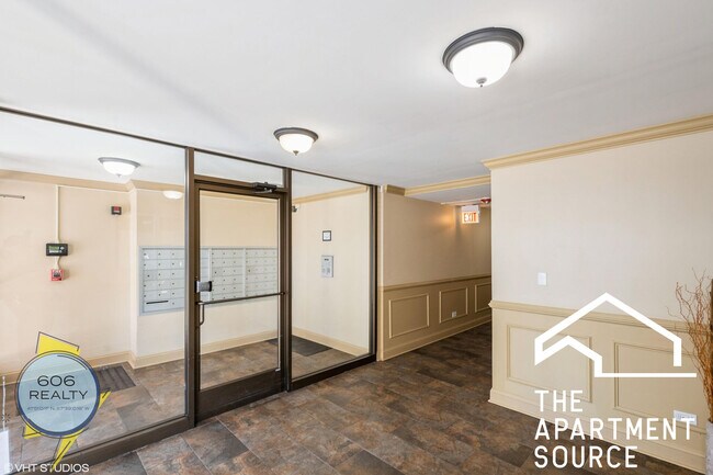 Building Photo - 7300 W North Ave