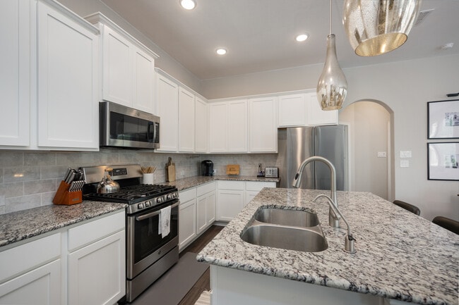 Building Photo - 17339 Moscato
