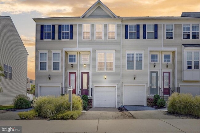 Building Photo - 8381 Scotland Loop