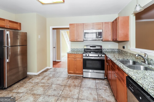 Building Photo - 3414 Velvet Creek Dr SW