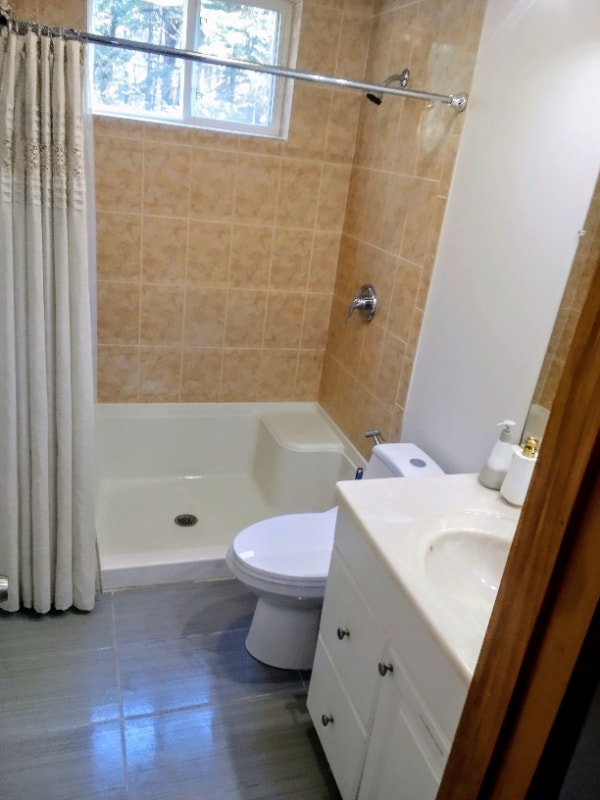 Building Photo - 4 Tristan Dr