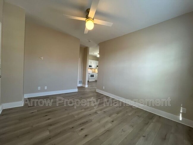 Building Photo - 2004 S 10th St