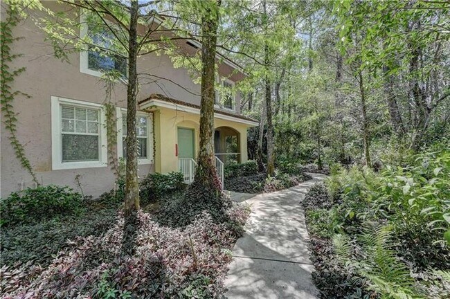 Building Photo - 6746 W Sample Rd