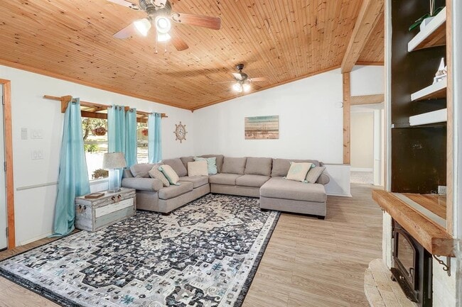 Building Photo - 17311 Whippoorwill Trail