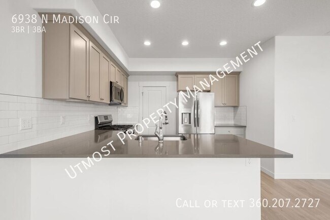Building Photo - Beautiful New 3BD home in Brand New Commun...