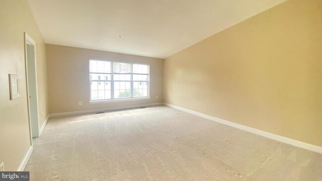 Building Photo - 580 Orchard Ridge Dr