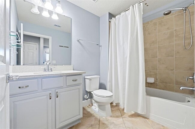 Building Photo - 12061 Breda Ln