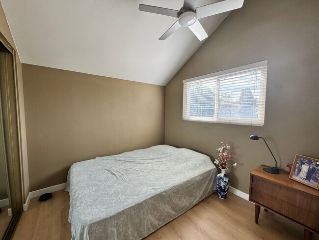 Building Photo - Beautiful 3-Bedroom + Loft Home in Desirab...