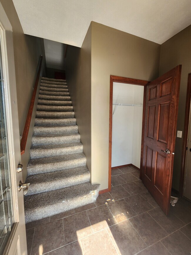 Spacious Entry with Coat Closet - 2012 S Barret Pl