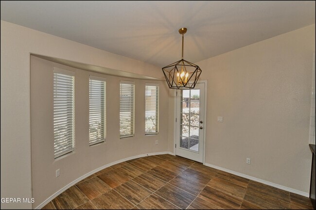 Building Photo - 12060 Mesquite Thorn Dr