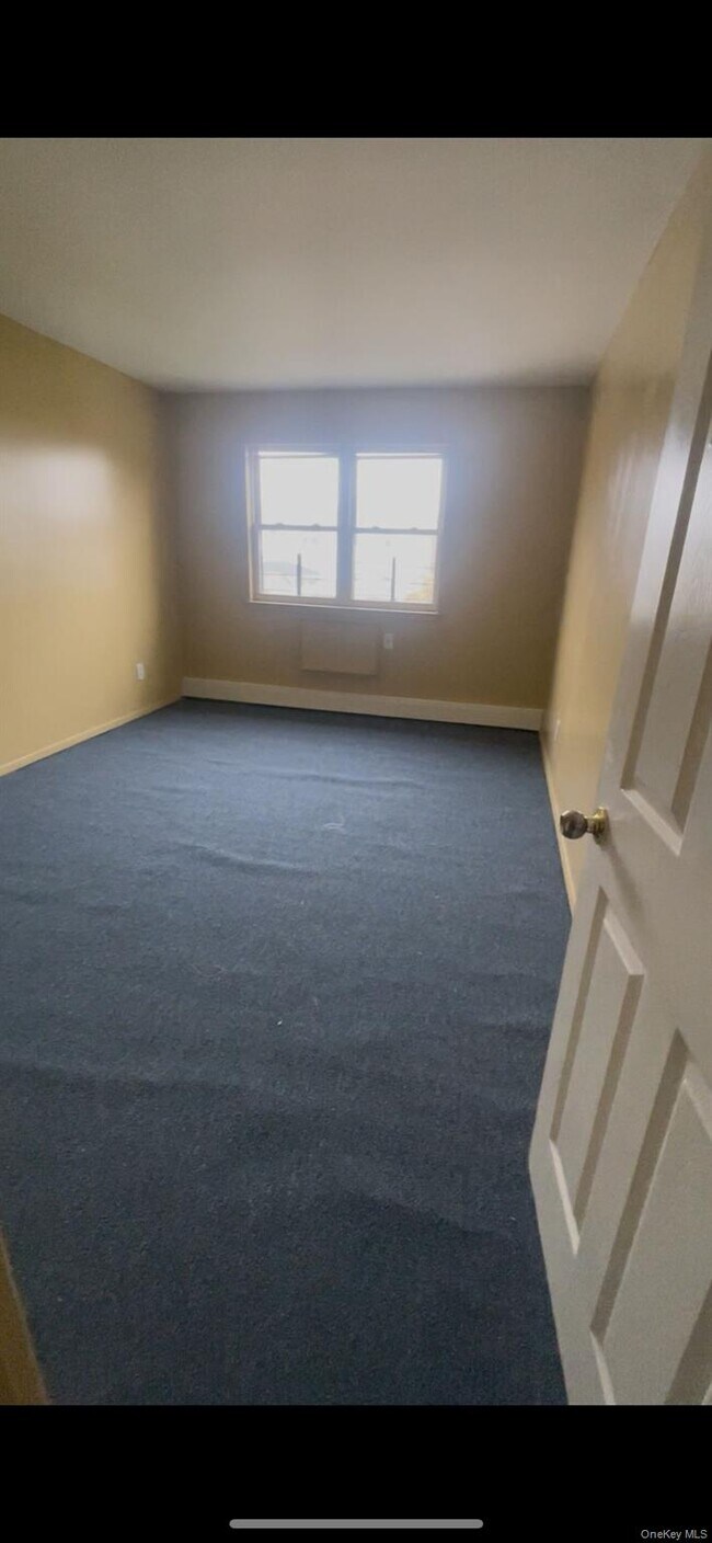 Building Photo - 107-17 160th St