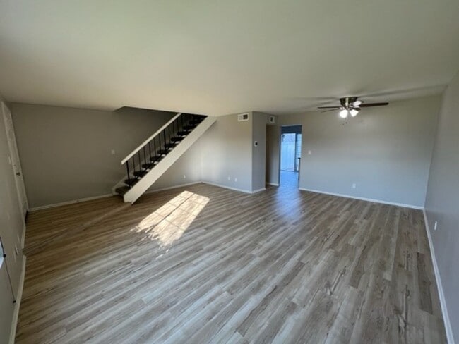 Building Photo - Coming Soon! Beautiful 3 Bedroom + 1.5 Bath Townhouse in highly desirable Briarcliffe community!