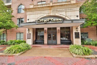 Building Photo - For Lease | 1 Bed, 1 Bath | 832 Sq Ft | Su...