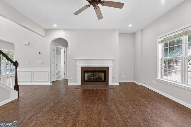 Building Photo - 28 Stonehenge Ct