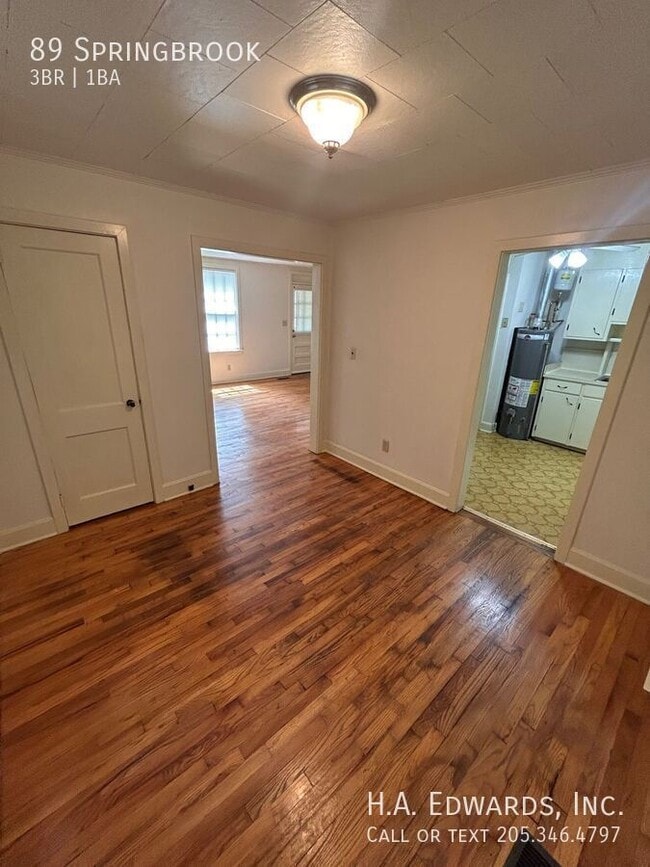 Building Photo - 89 Springbrook-