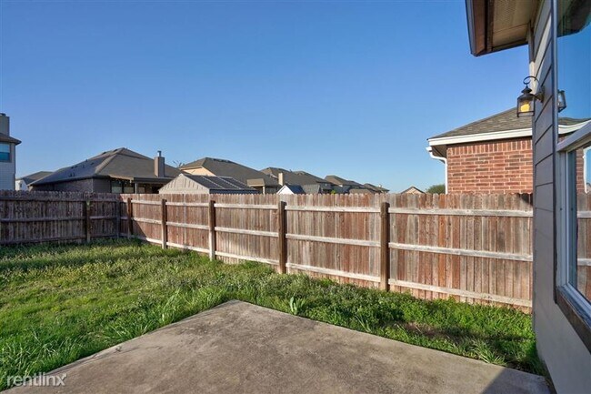 Building Photo - 230 Telluride Dr