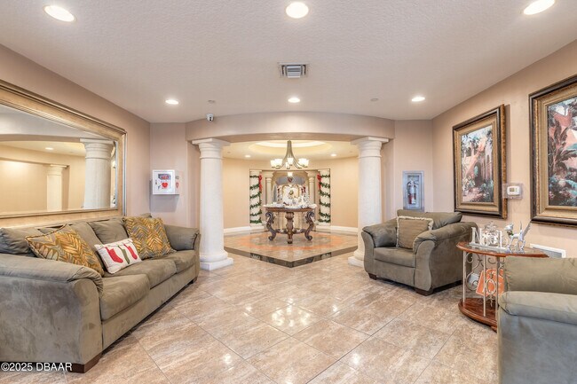 Building Photo - 3245 S Atlantic Ave