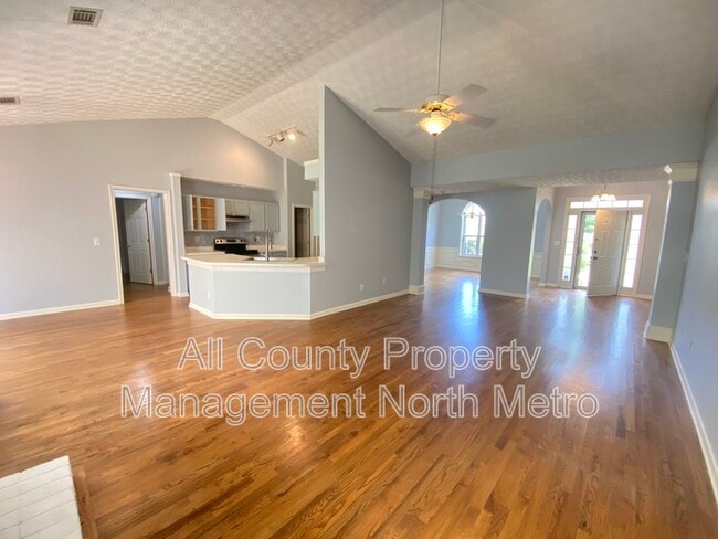 Building Photo - 452 Antler Ln