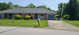 Building Photo - 1227 Hacienda Dr