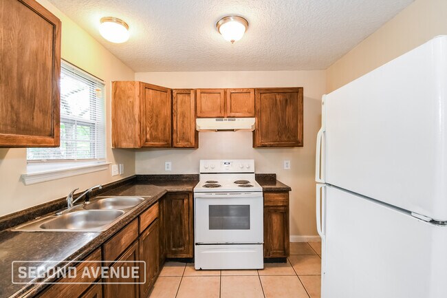 Building Photo - 8825 6th Ave