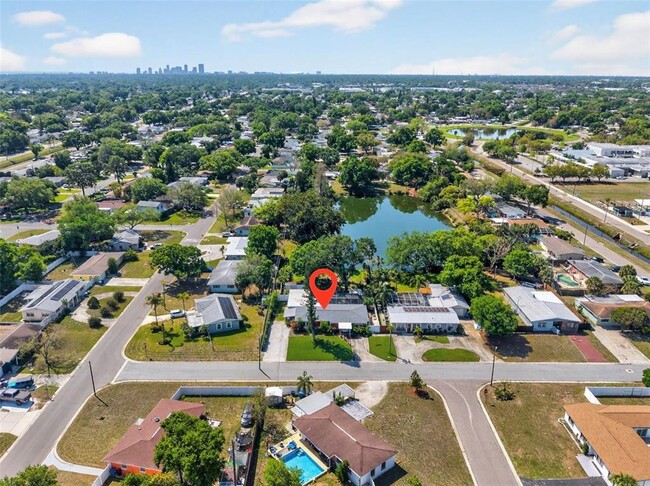 Building Photo - 1760 75th Ave N