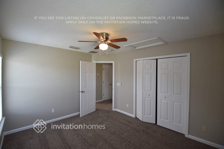 Building Photo - 3333 Victoria Lakes Dr N