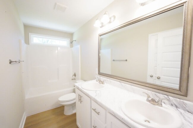 Building Photo - Coming Available!