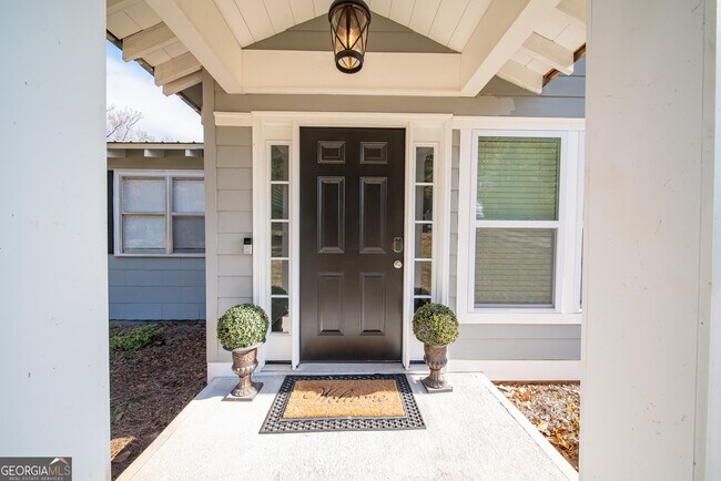 Building Photo - 161 Calhoun Rd