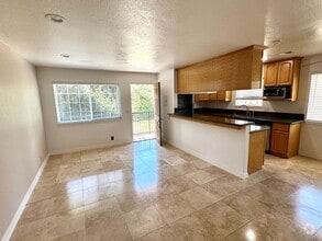Building Photo - Remodeled Condo Near Transit