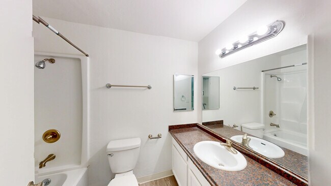 Building Photo - 402 Alameda del Prado