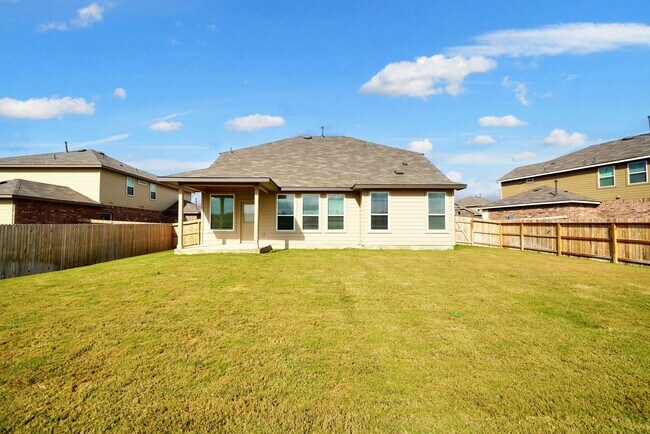 Building Photo - Stunning New Cibolo Home Now Available in Steel Creek - Realtor Commission: $500