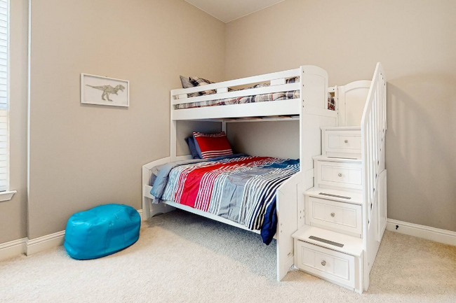 Building Photo - 6809 Teulada Dr