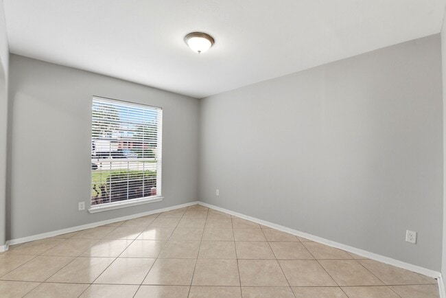 Building Photo - 14022 Crestbourne Ct