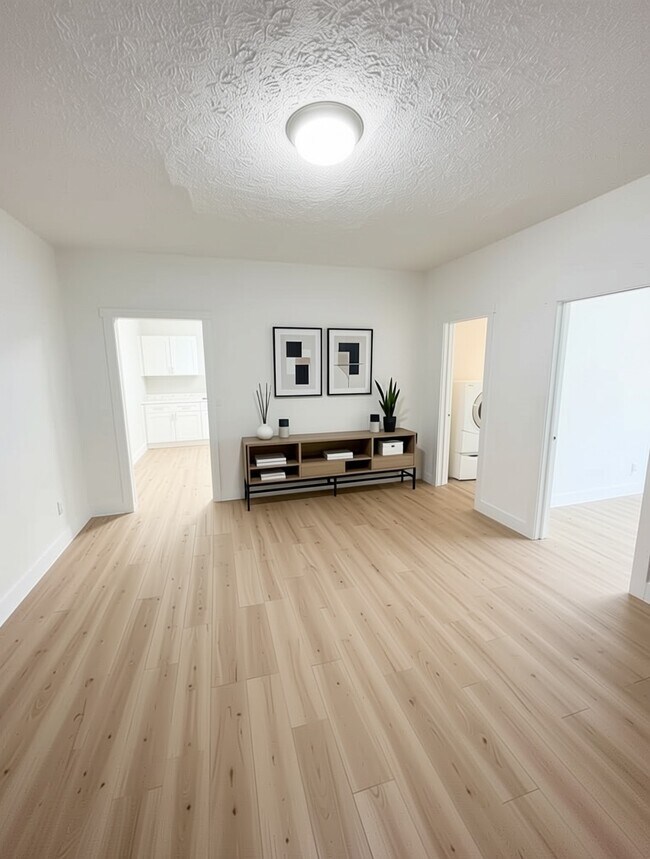 Building Photo - 1512 English Ave