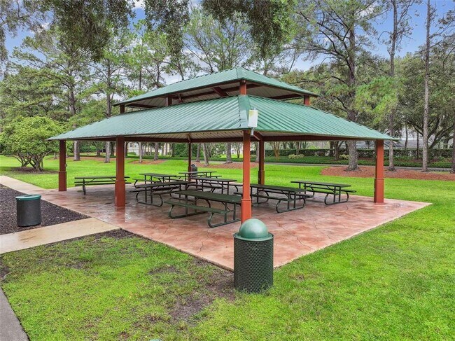 Building Photo - 17737 Esprit Dr